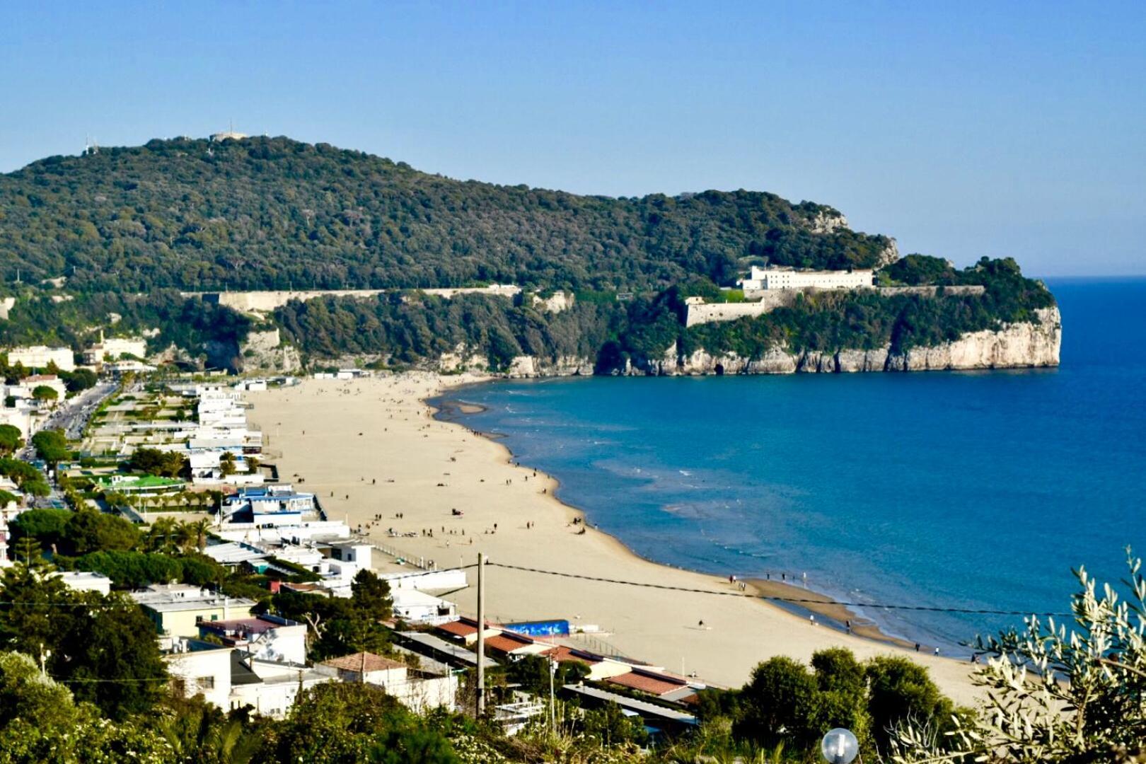 Numeri Primi Apartment Gaeta Luaran gambar